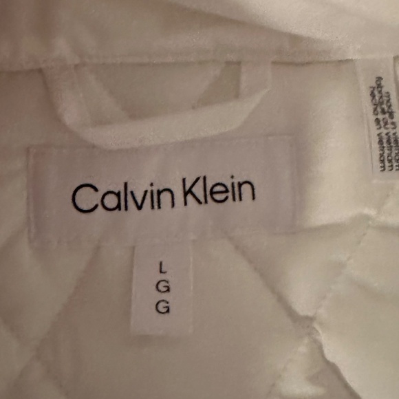 Giftable!!! Never worn Calvin Klein Woman’s Hooded Packable Puffer Coat, - Picture 7 of 9